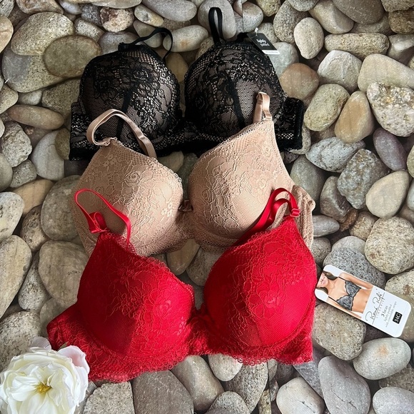 NWT RED LACE BRA-34C - Picture 3 of 3